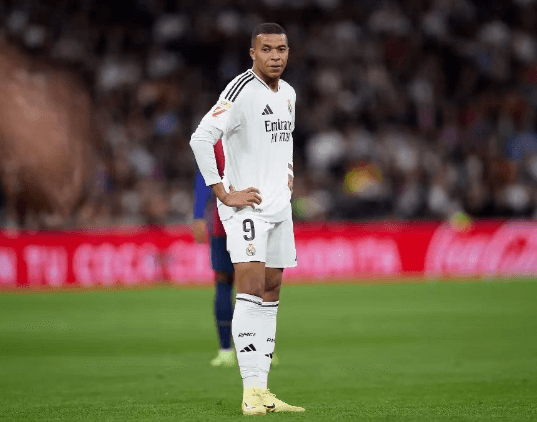 Barcelona porazila Real Madrid v prodloužení, Mbappé by neměl nést odpovědnost